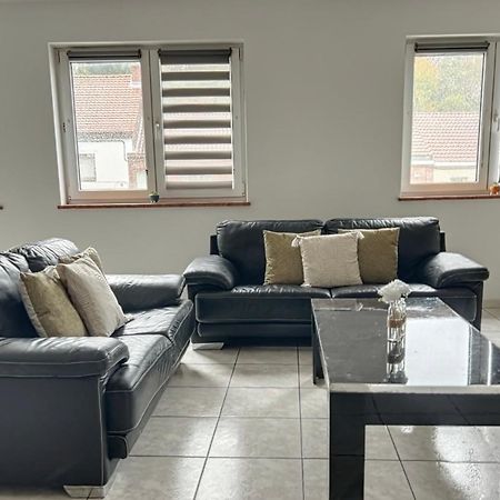 Gohyssart 51B 2 Bruxelles-Charleroi-Airport Villa Eksteriør bilde